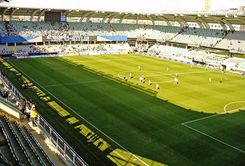 Fil:Gamla Ullevi inside.JPG