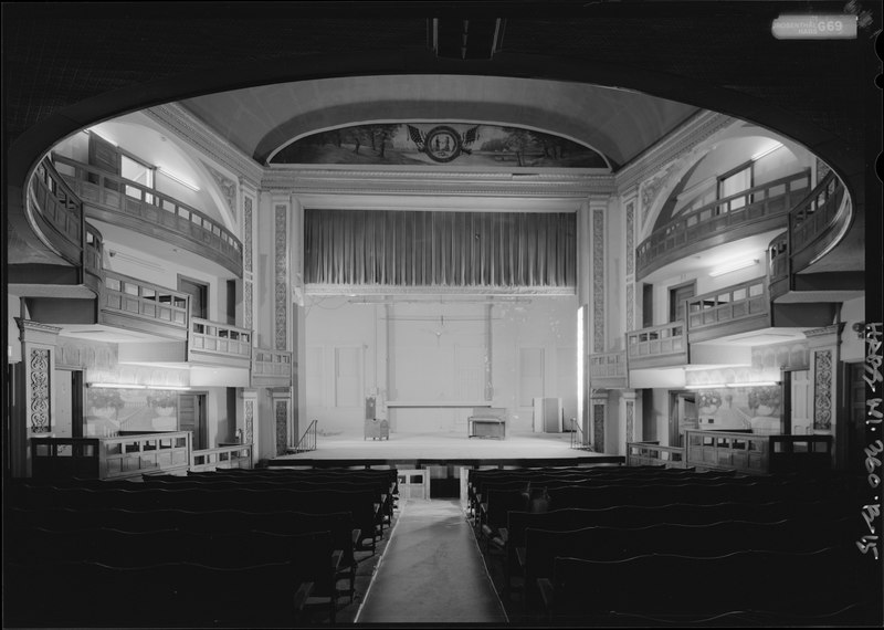 File:General view of theater looking north toward the stage - National Home for Disabled Volunteer Soldiers, Northwestern Branch, Ward Memorial Hall, 5000 West National Avenue, Milwaukee, HABS WI-360-B-15.tif