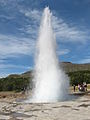 Geysir erupting