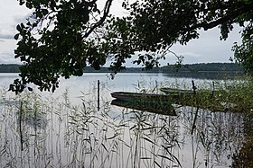 Gorovaldayskoe-lake.jpg