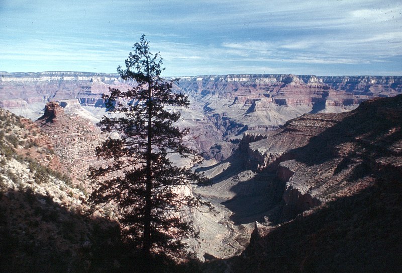 File:Grand Canyon-12-Morgenlicht-1980-gje.jpg