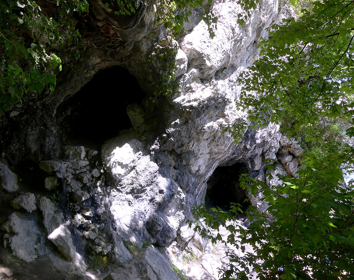 Grotte de Lamartine — Wikipédia