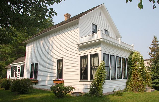 Garland's birthplace in Grand Rapids, Minnesota, is now a museum dedicated to her life and career.