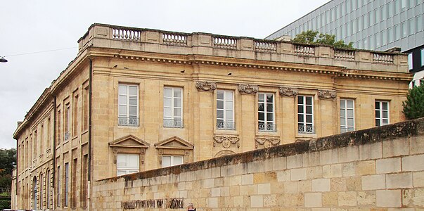 Vue depuis la rue Pierlot.