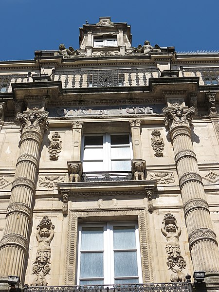 File:Hôtel du Grand Cerf - Alençon 21.JPG