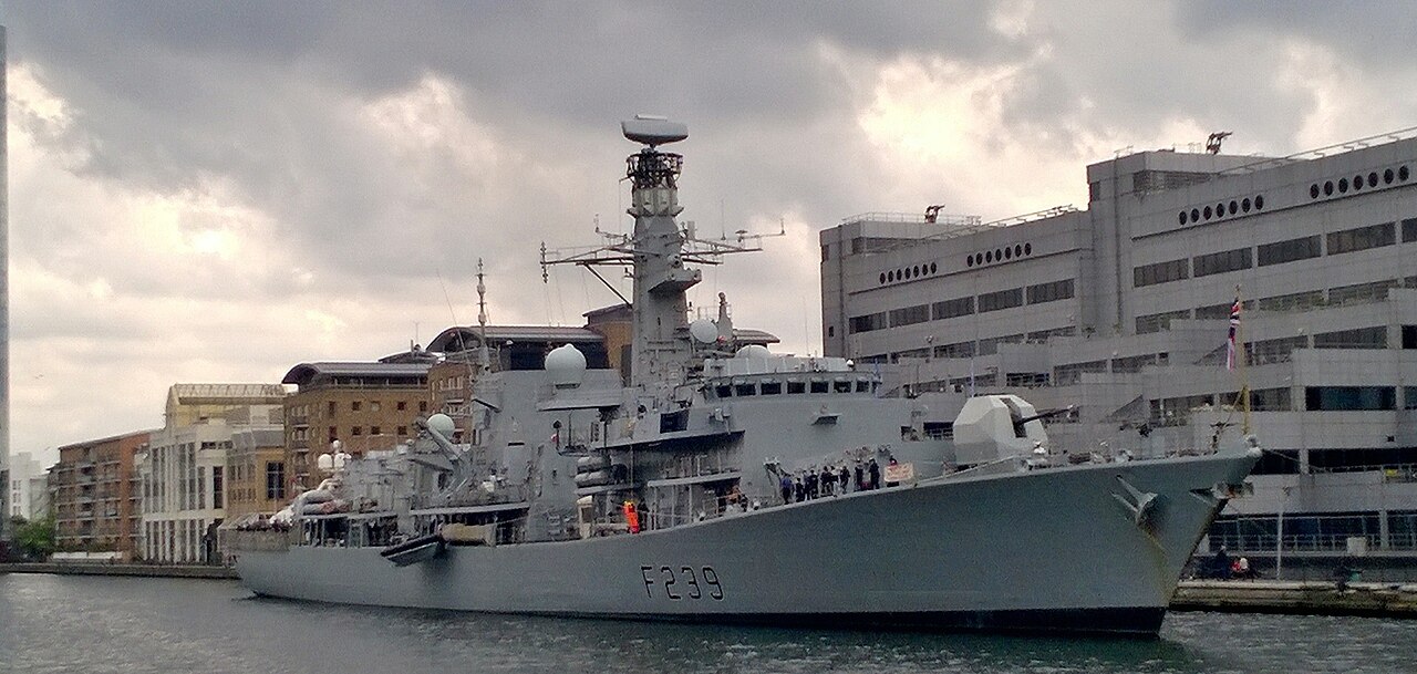 1280px-HMS_Richmond_at_South_Quay.jpg