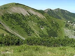 Hlavni hreben pohori Vranica, Nadkrstac (2116 m).jpg