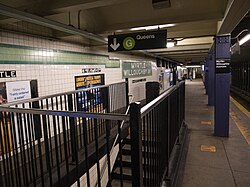 Myrtle–Willoughby Avenues station