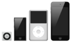 La famille des iPods (de la gauche vers la droite) : iPod shuffle, iPod nano, iPod classic, iPod touch.