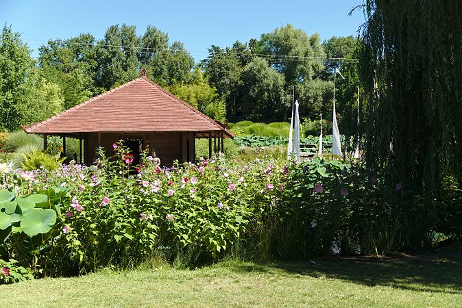 English: Botanical garden "Jardin des Martels". Français : Jardin botanique « Jardin des Martels ».