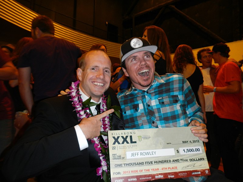 File:Jeff Rowley Billabong XXL Big Wave Awards 2012 Ride of the Year Finalist with Barney Miller - Flickr - Jeff Rowley Big Wave Surfer.jpg