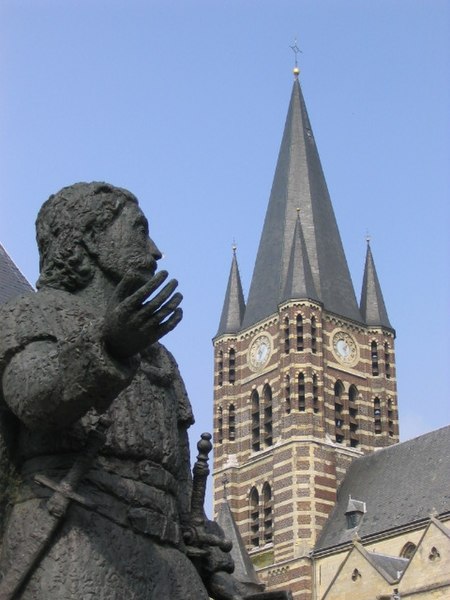 File:Kerkthorn.jpg