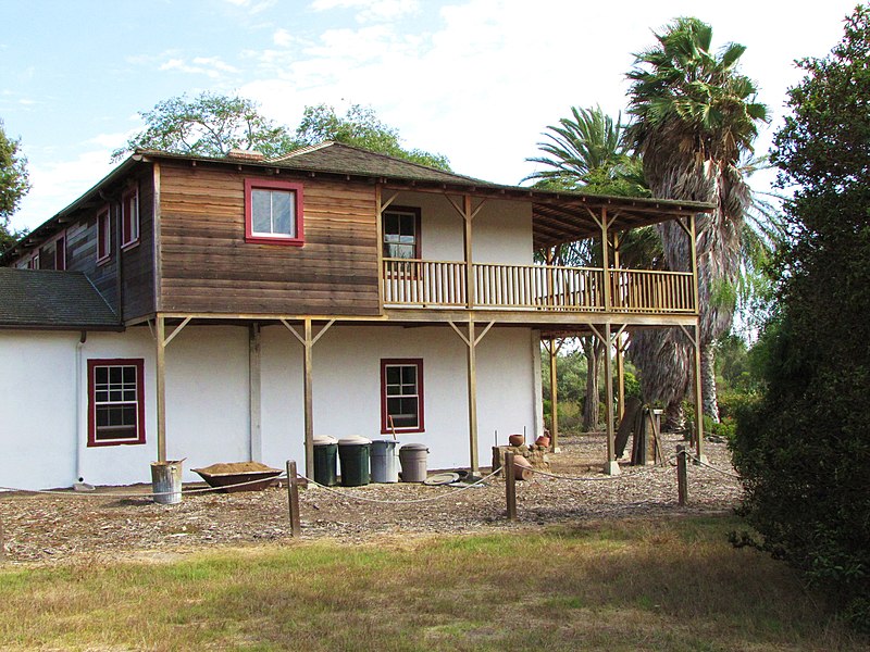 File:Las Flores Adobe.JPG