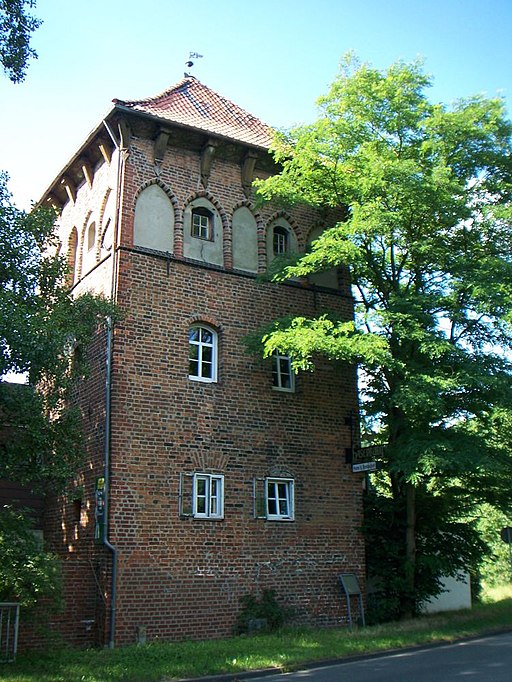 Lueneburg Alte Landwehr Tower (1450)