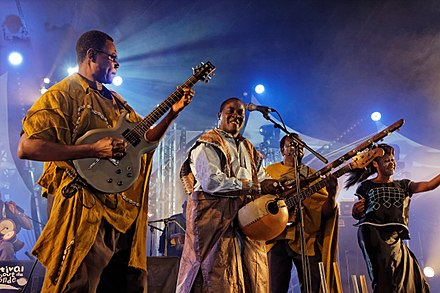 Mamar Kassey, eine der international erfolgreichsten Musikgruppen aus Niger...