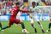 JC on X: Incoming sports bra tweets Jonathan Dos Santos wears a sports  bra. Anyone notice? #jonathandossantos #MEXvsUSA #goldcup19  #mexicochampions #goldcup  / X