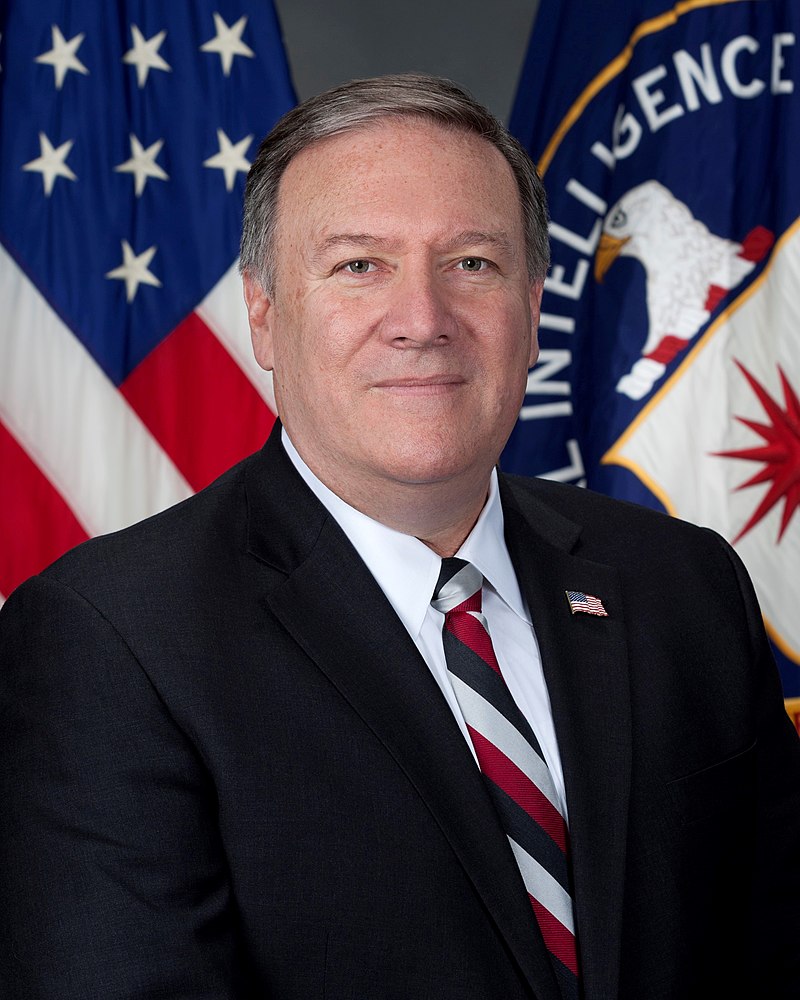 https://upload.wikimedia.org/wikipedia/commons/thumb/1/11/Mike_Pompeo_official_CIA_portrait.jpg/800px-Mike_Pompeo_official_CIA_portrait.jpg