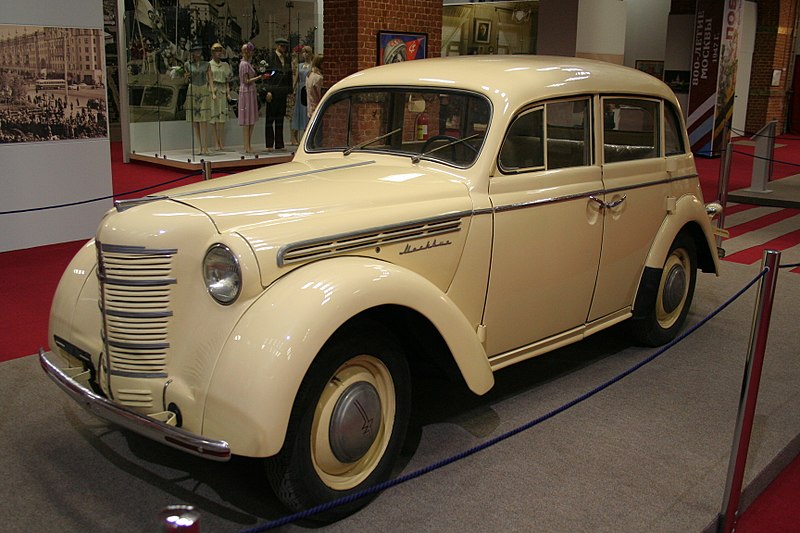 File:Museum of Moscow - Proviantskie Sklady - Moskvich 400.jpg