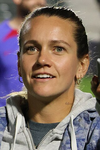 <span class="mw-page-title-main">Meredith Speck</span> American soccer player (born 1993)