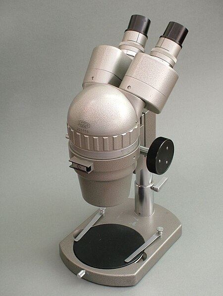 File:Olympus SZIII stereo microscope.jpg