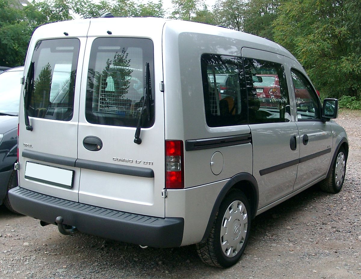 https://upload.wikimedia.org/wikipedia/commons/thumb/1/11/Opel_Combo_rear_20071002.jpg/1200px-Opel_Combo_rear_20071002.jpg