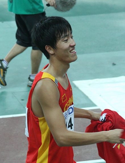 Liu Xiang was the slowest qualifier for the final Osaka07 D7A Xiang Liu celebrating.jpg