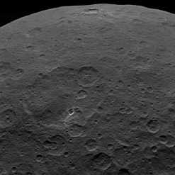 Haulani & Oxo craters