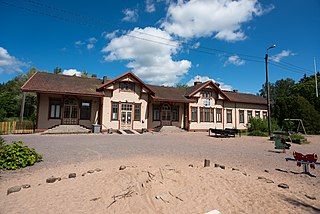 <span class="mw-page-title-main">Perniö railway station</span> Former railway station in Salo, Finland