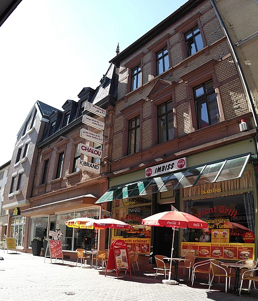 File:Pirmasenser Straße 2-6 Kaiserslautern.jpg