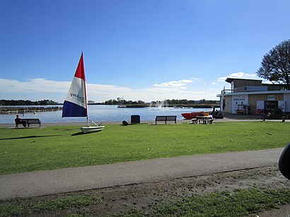 How to get to Poole Park with public transport- About the place