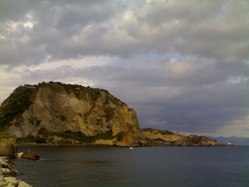 File:Posillipo da Nisida.jpg