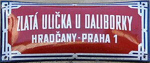 Praha, Hradčany - Zlatá ulička u Daliborky.jpg