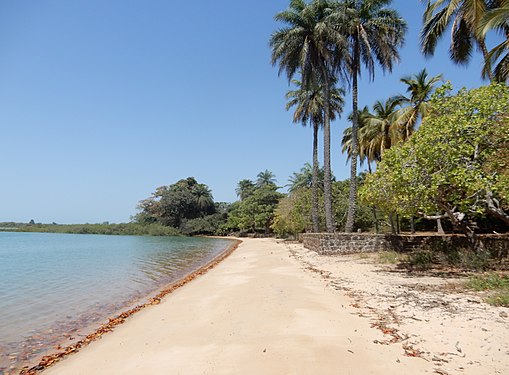 Praia de Ofir beach at w:en:Bissagos Islands Bolama Bissagos UNESCO Biosphere Reserve
