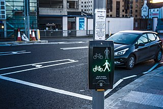 Puffin crossing type of pedestrian crossing in the United Kingdom