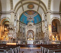 Intérieur de la basilique Sainte-Anne de Varennes