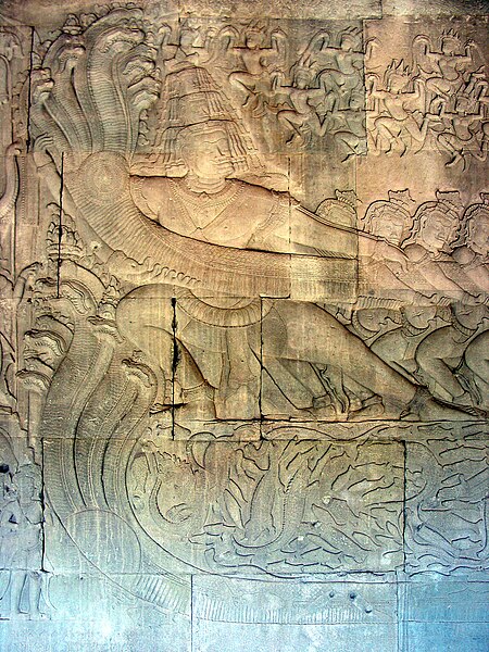 File:Ravana Churns the Sea of Milk Angkor Wat 0743.jpg