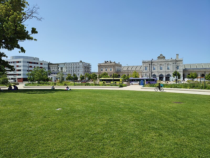 File:Reims - square Colbert - 2023-06-04 - 11.jpg