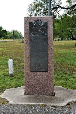 San Patricio de Hibernia yodgorligi, San Patricio, TX.jpg