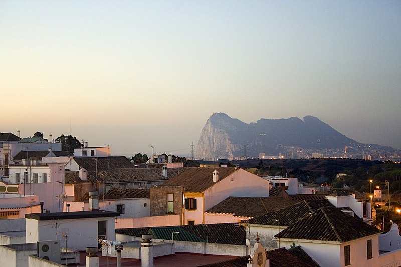 File:San Roque (al fondo, Gibraltar).jpg