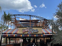 Entrée de Sand Serpent à Busch Gardens Tampa, en 2022.