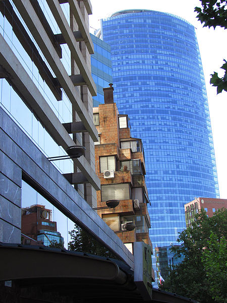 File:Santiago, edificios (10845509734).jpg