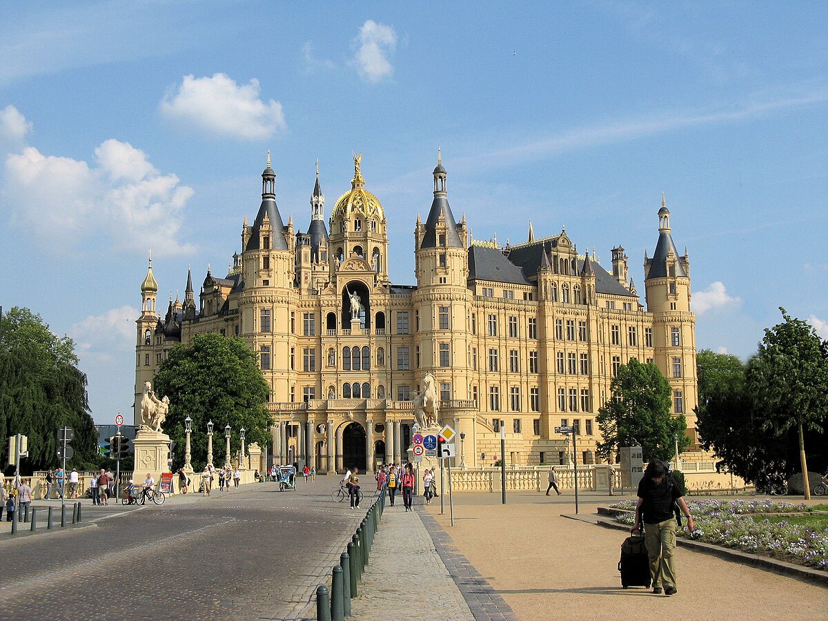 Schwerin Schloss 2009-05-24 004.jpg