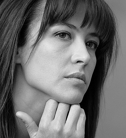 Софи. Софи Марсо. Софи Марсо 2010. Sophie Marceau лицо. Софи Марсо в профиль.