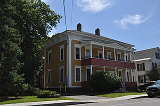 <span class="mw-page-title-main">Shearer and Corser Double House</span> Historic house in Vermont, United States