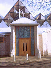 Roman Catholic church of Blessed Dominic Barberi St Dominic Barberi Church Littlemore 11 Feb 2007.JPG