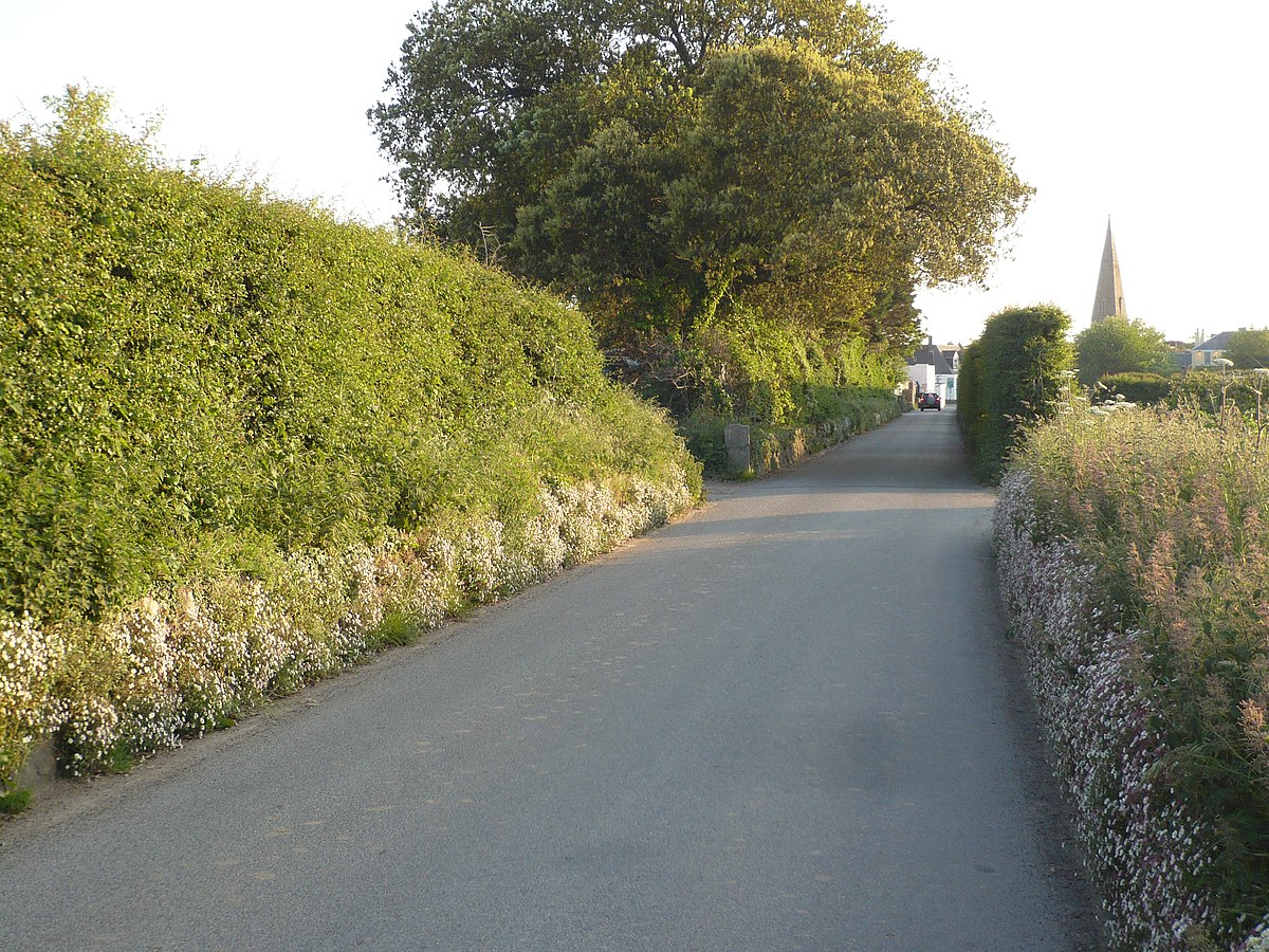 File:St Peter, Jersey - panoramio.jpg 