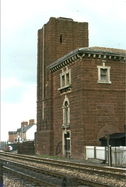 Starcross engine house