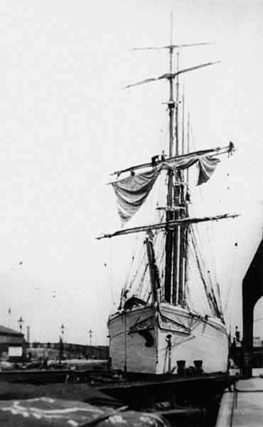 File:StateLibQld 1 171727 Tormilind (ship).jpg