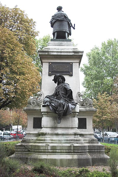 File:Statue of Dumas and d'Artagnan Paris FRA 002.jpg