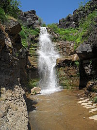 Водопад на реке Таваксай